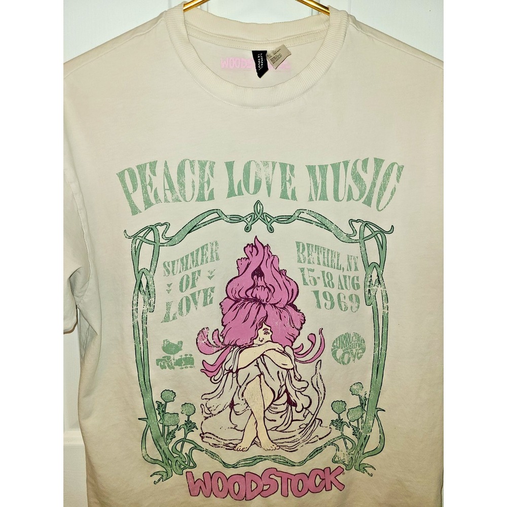 Woodstock 1969 Rock Music Art Nouveau Woman T Shirt Summer of Love Divided Sz XS
